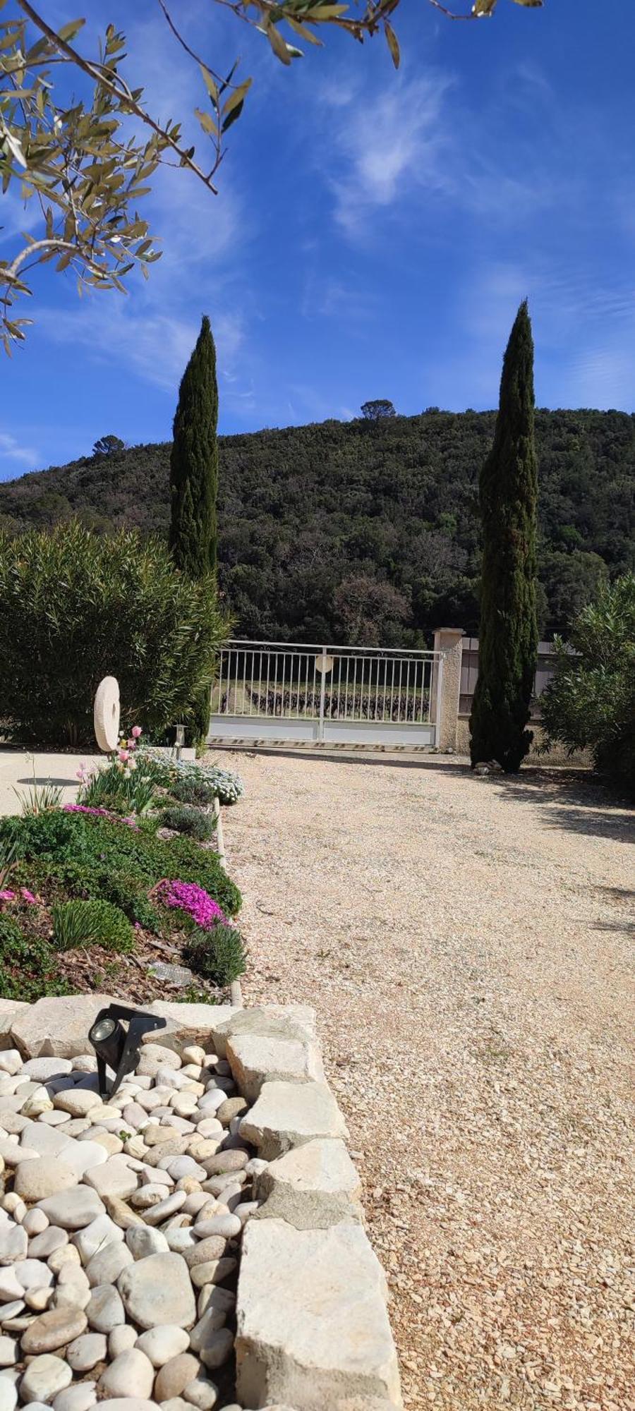 La Roque-sur-Cèze Le Gite De Montagnac מראה חיצוני תמונה